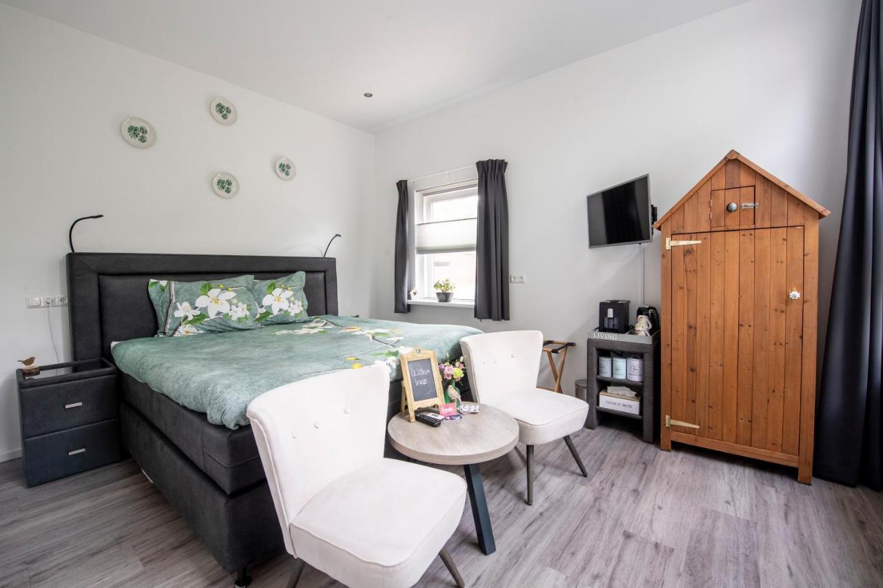 Bed & Breakfast Het Vinkenest ナイフェルダル エクステリア 写真