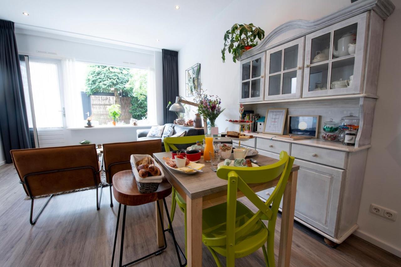 Bed & Breakfast Het Vinkenest ナイフェルダル エクステリア 写真